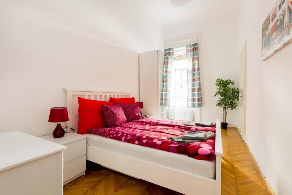 Apartamento Hidden Gem 1 Bedroom Next To Opera