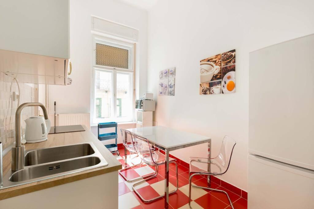Apartamento Hidden Gem 1 Bedroom Next To Opera Budapest